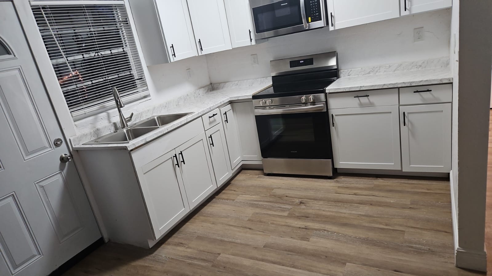 1152 West 22nd Street - 1